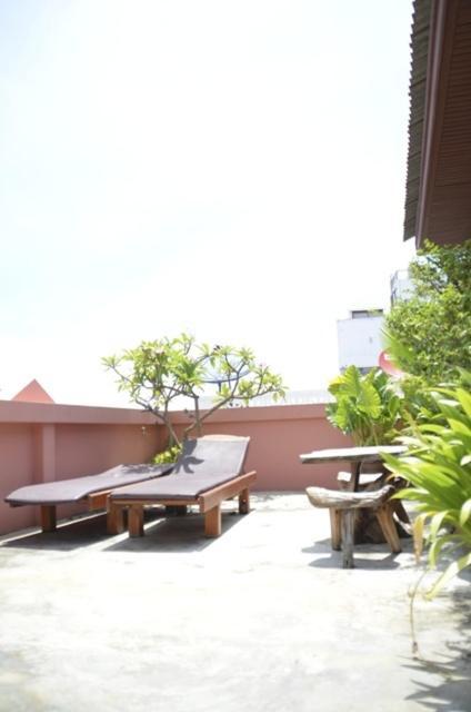 Baan Chalelarn Hotel HHQ Exterior foto