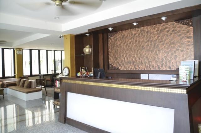Baan Chalelarn Hotel HHQ Exterior foto