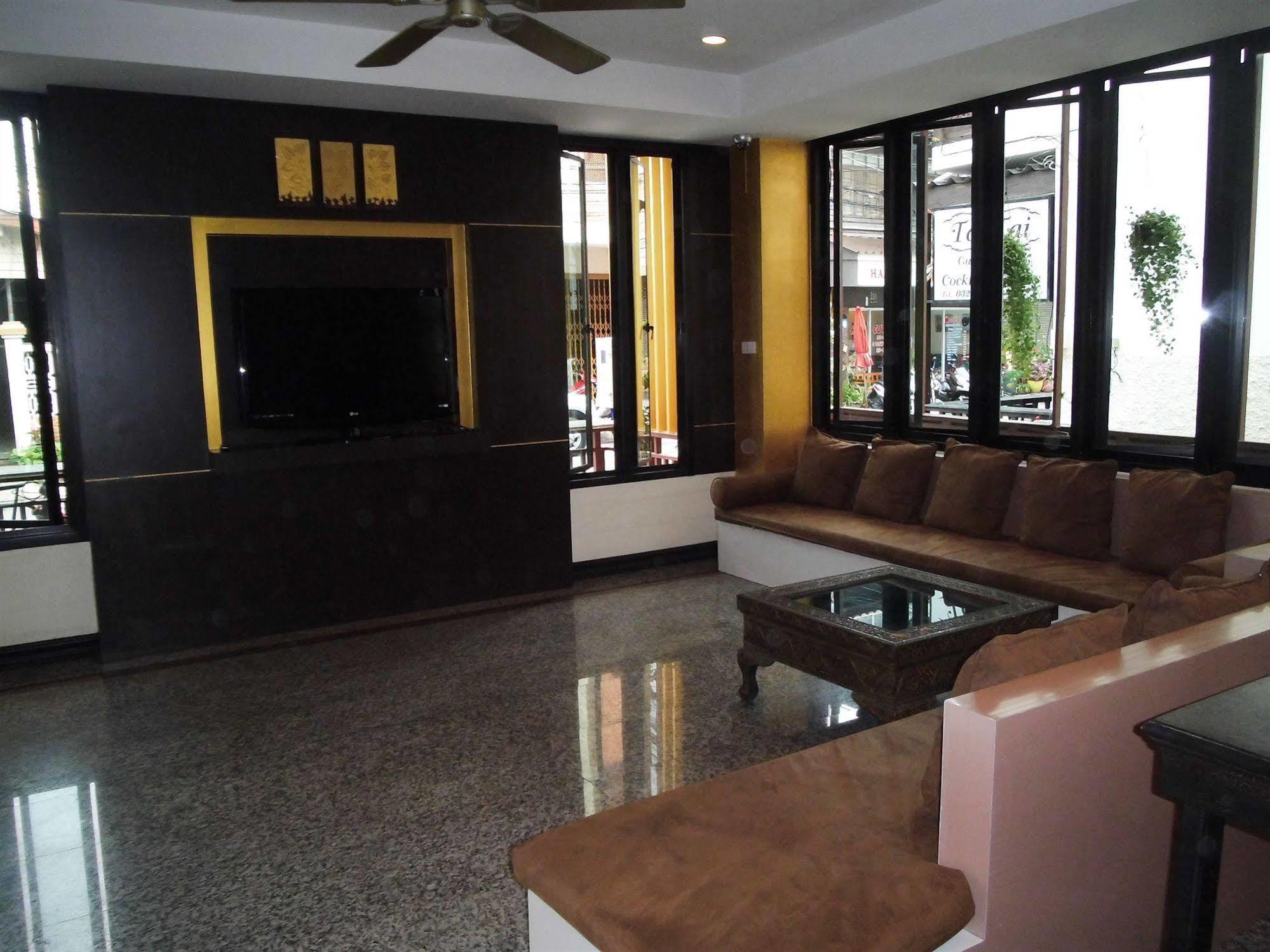 Baan Chalelarn Hotel HHQ Exterior foto